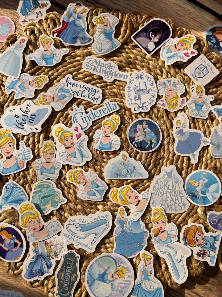 Cinderella sticker pack with Disney princesses – Shop ABC